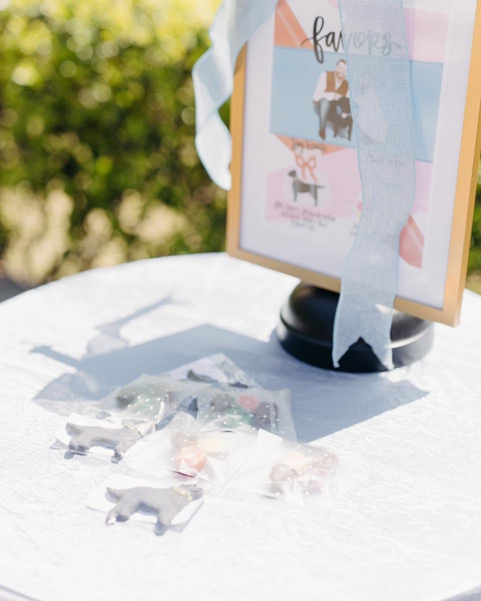 Custom wedding cookies for pets